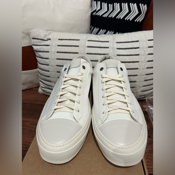 Good Man Shoes by Russell Wilson - Picture 3 of 8